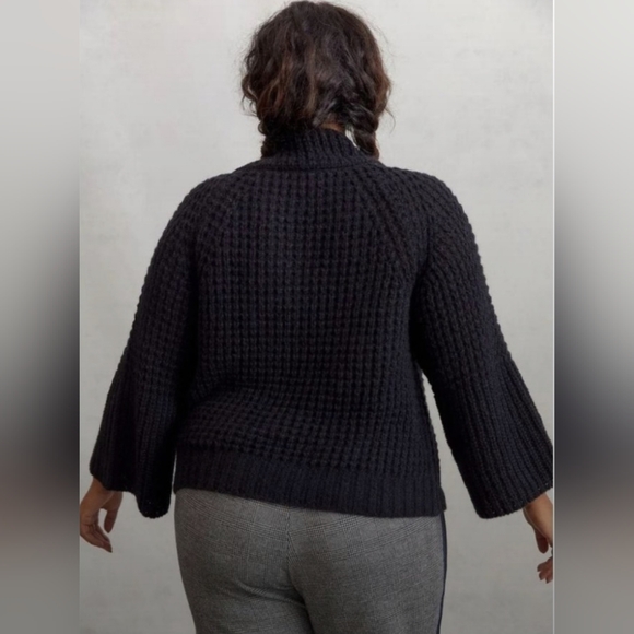 Maeve Dionne Bell Sleeved Sweater Size Small - Picture 7 of 9